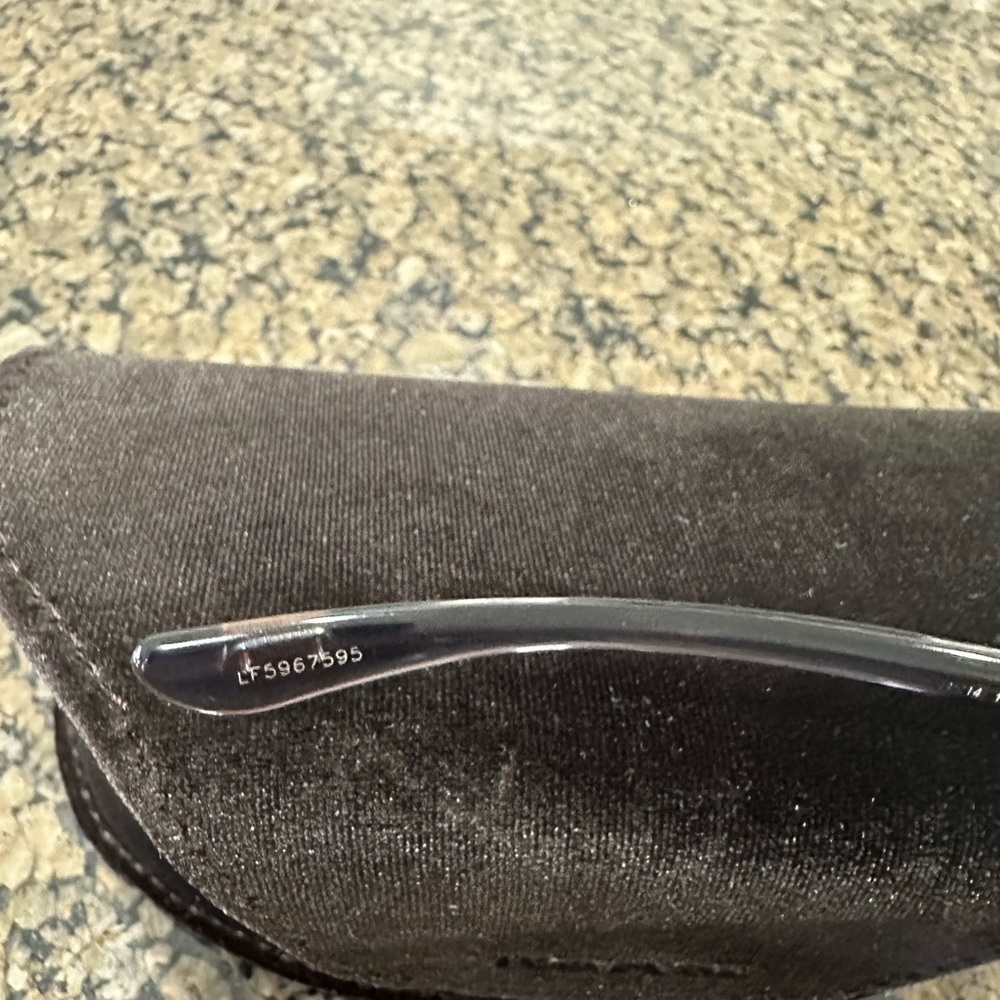 Tom Ford Black Gradient Smoke Women's Sunglasses polarized Model: Whitney, TF9 - Picture 8 of 11